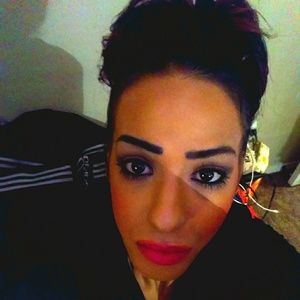 Meet your Posher, Stefanie